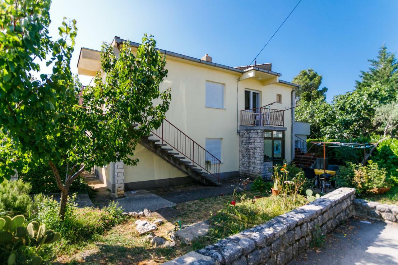 Apartman Jezevac Krk Town Exterior foto