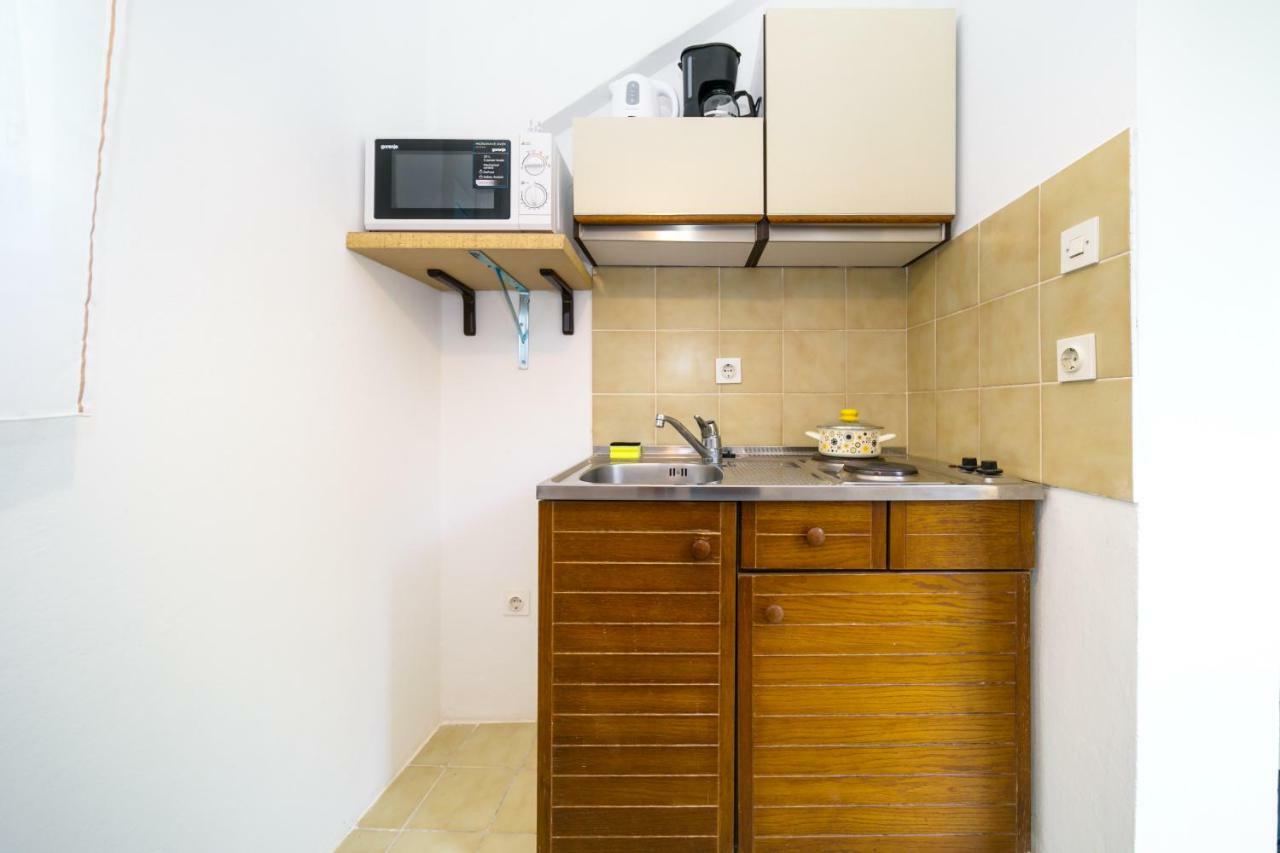 Apartman Jezevac Krk Town Exterior foto