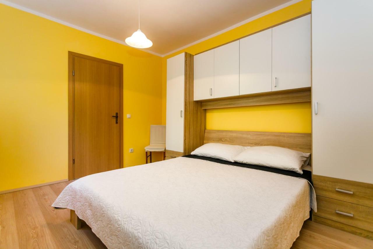 Apartman Jezevac Krk Town Exterior foto